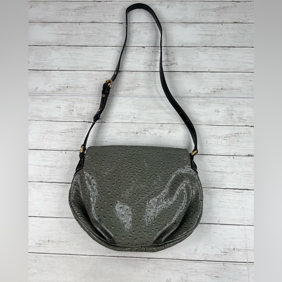 Marc by Marc Jacobs Coated Ostrich PVC Crossbody Gray Bag Purse - Picture 2 of 16